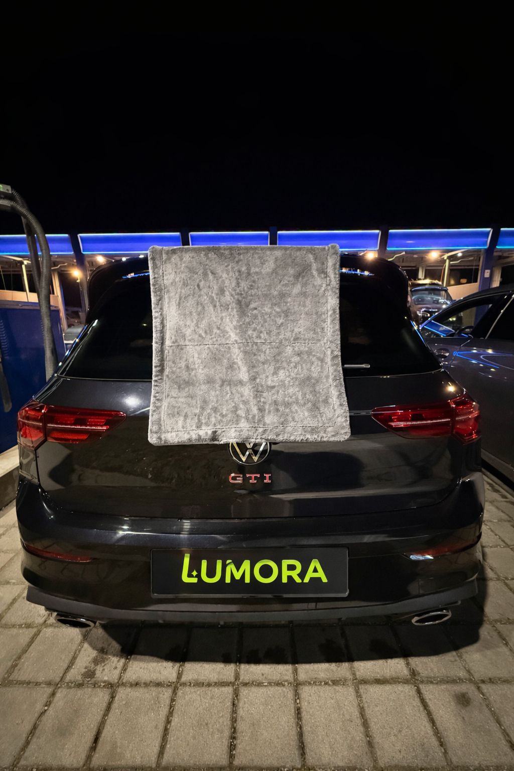 LUMORA DryX 1200 GSM – Premium Mikrofaser-Trockentuch